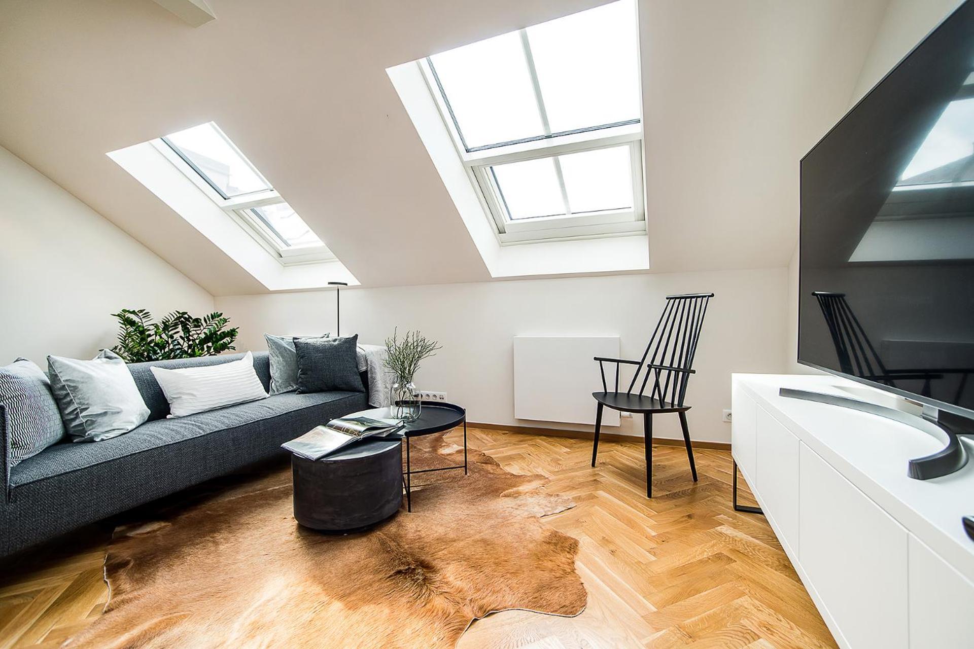 Large And Modern Apartment In The Heart Of Praga Exterior foto