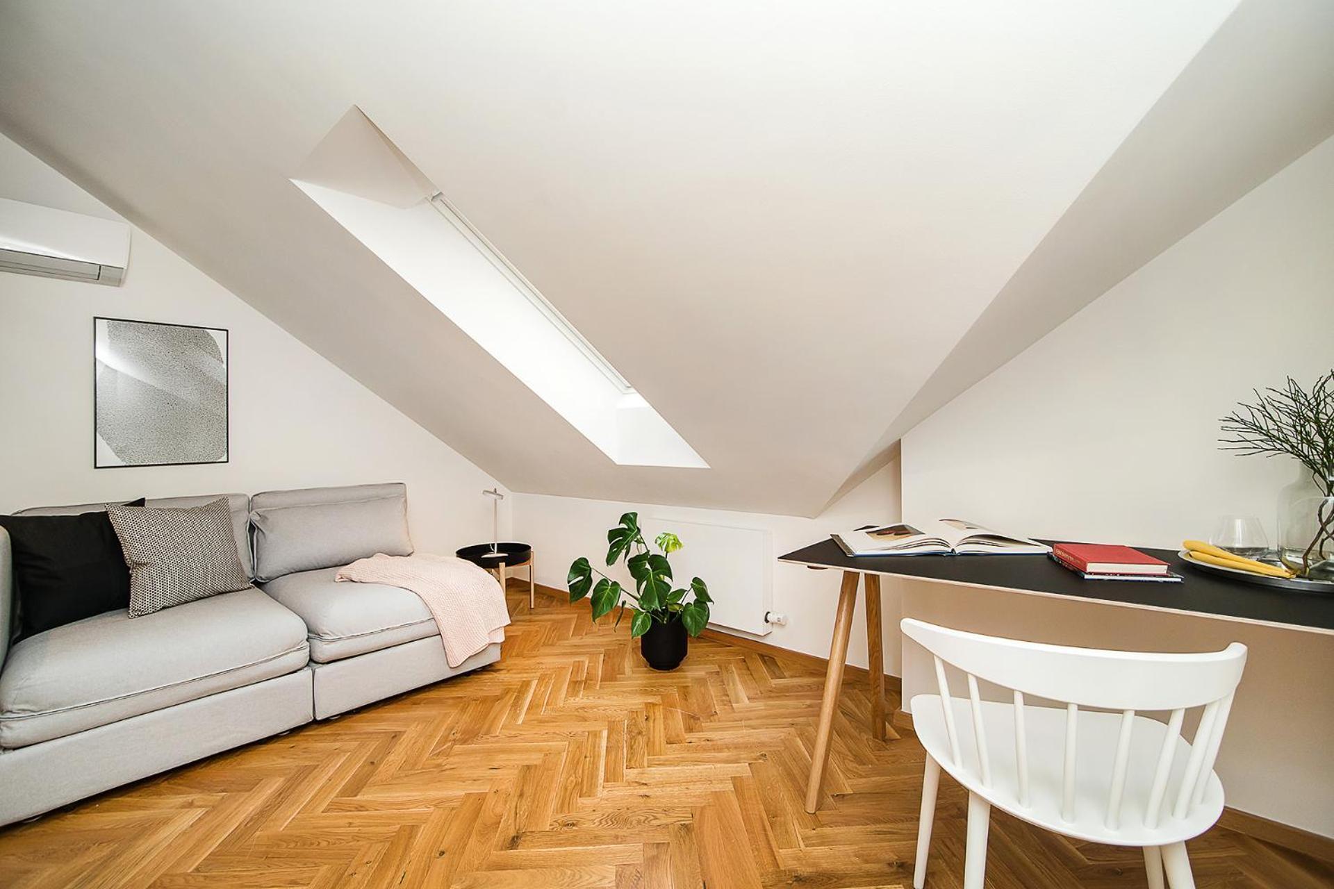 Large And Modern Apartment In The Heart Of Praga Exterior foto